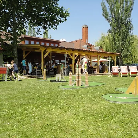 Monopoly ホテル 3*